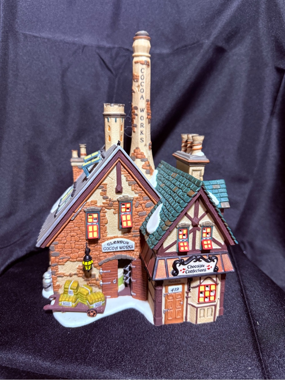 Glenburn Cocoa Works Ceramic Village Cottage - Brown & Green